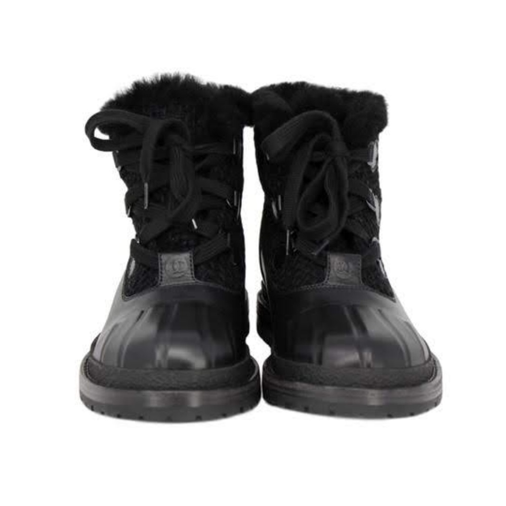 SOLD Chanel Black Tweed Winter Boots - Picture 4 of 5